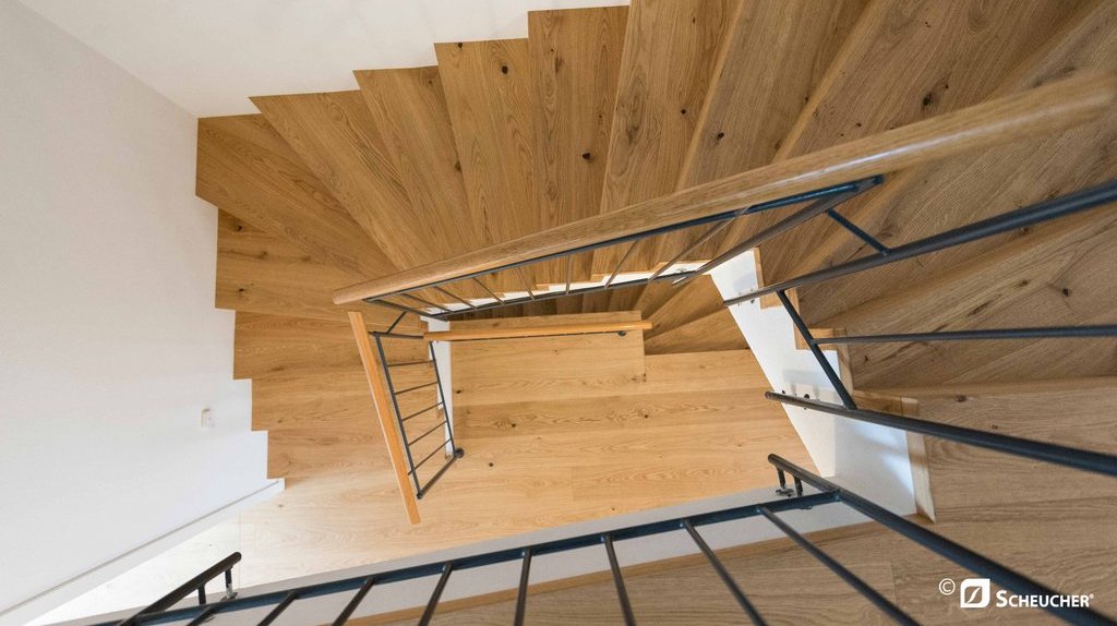 Scheucher_Stairbox_003_Eiche_Astig_Natura_block_copy.jpg